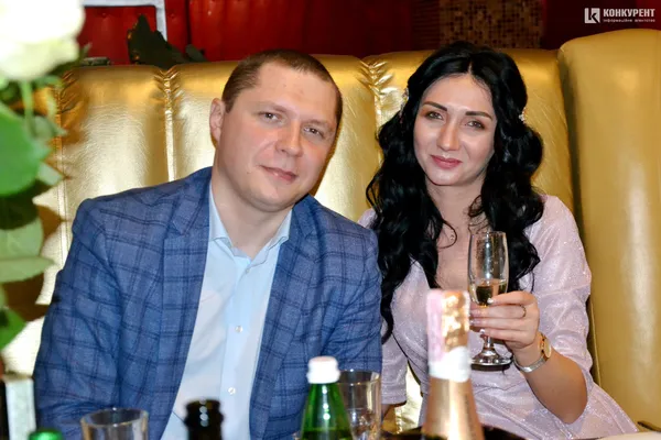 Яскраво та гучно: як викладачі ЛНТУ святкували корпоратив (фото)