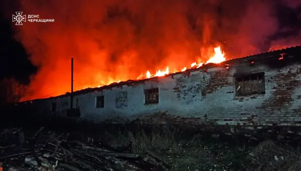 росія запустила понад 650 дронів і десятки ракет під час атаки на Україну