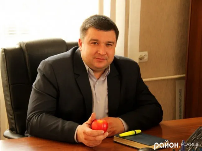 Хто став мером у 8 містах на Волині: ЦВК офіційно назвала імена (фото)