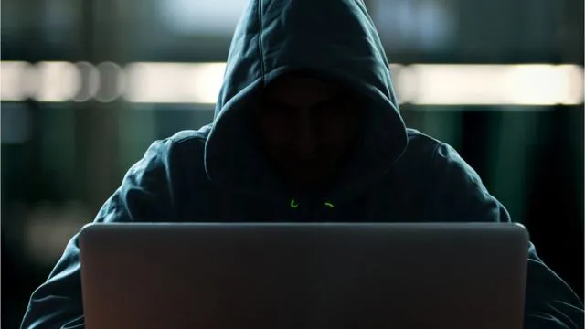 VPN-трафік та маскування: як ворог атакує державні сайти в Україні