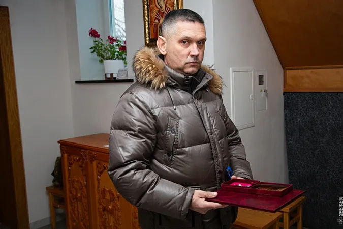 Родинам загиблих нацгвардійців з Волині передали посмертні державні відзнаки (фото)