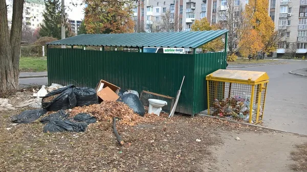 Загроза сміттєвого колапсу у Луцьку: через рік не буде куди вивозити відходи