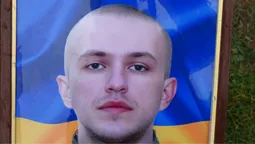 На Волині попрощалися із померлим воїном Денисом Гаврилюком (фото)