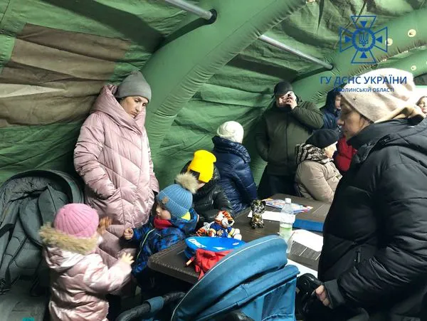 На Волині розпочали роботу шість мобільних Пунктів незламності: адреси (фото)