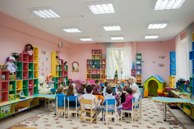 У Луцьку поменшає дитсадків: у чому причина