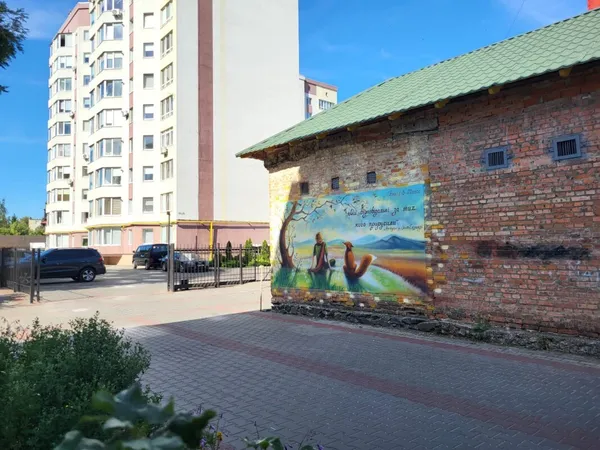«Маленький принц» ожив на стіні: у Ковелі – новий арт-об’єкт (фото)