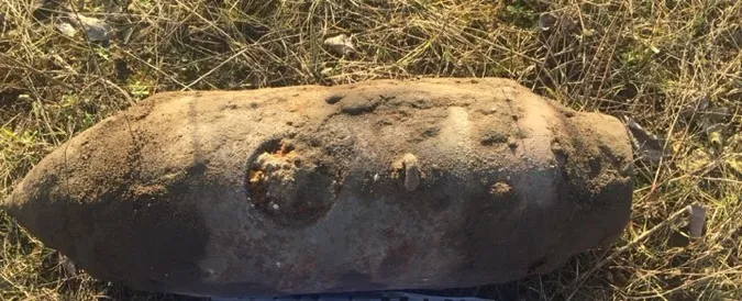 У Турійському районі жінка на городі знайшла 50-кілограмову авіабомбу