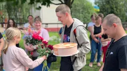 У громаді на Волині зустріли звільнених з полону військовослужбовців (фото)