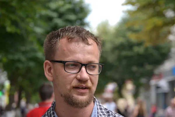 Vox populi. Що робити з єврономерами: думка лучан (фото)