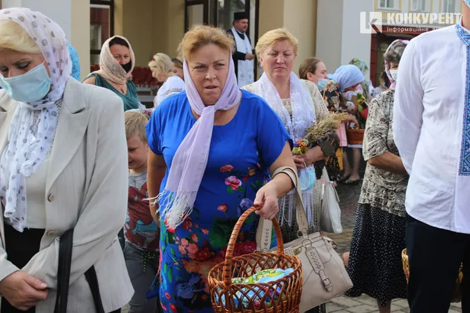 Як у Луцьку святкували Яблучний Спас (фото, відео)