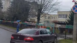 У Луцьку водій за одне паркування отримав два штрафи: як це сталося (фото)
