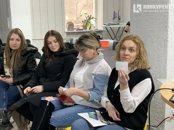Як луцькі вчителі можуть протидіяти домашньому насильству (фото)