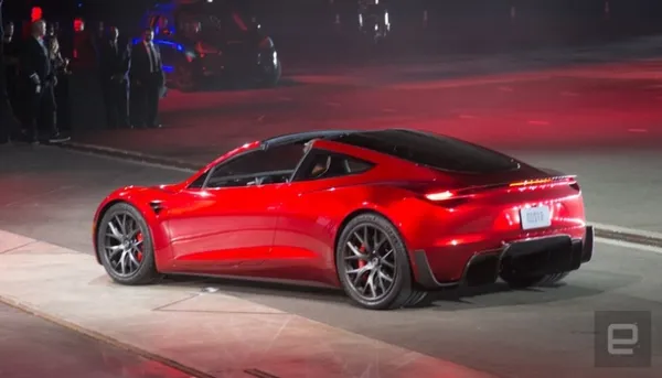 Tesla презентувала найшвидший електромобіль (фото)