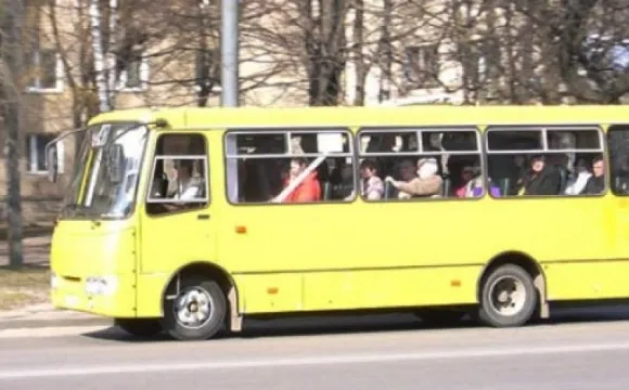 Міську владу просять продовжити маршрут № 30 до Підгаєць