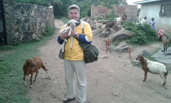 Про Бога, Африку і служіння ближньому: відверта історія луцького волонтера (фото)
