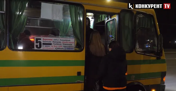 30 хвилин очікувань, або Як луцькими маршрутками виїхати й заїхати в район ЛПЗ (відео)