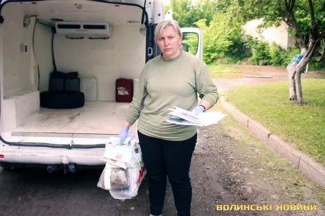 «З чорних пакетів на ноги тече кров»: капеланка з Луцька возить з передової тіла військових