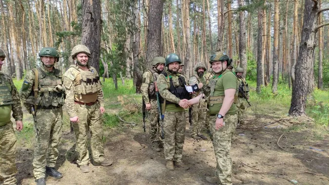 Бійці Камінь-Каширського батальйону Волинської ТРО отримали нагороди (фото)