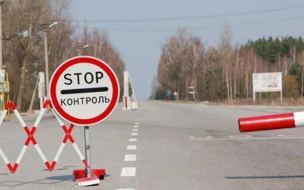 У Луцьку встановлюють блокпости