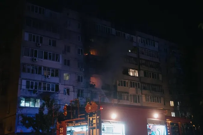 Одна з наймасованіших комбінованих атак: ворог вдарив по Києву дронами і балістикою (фото)