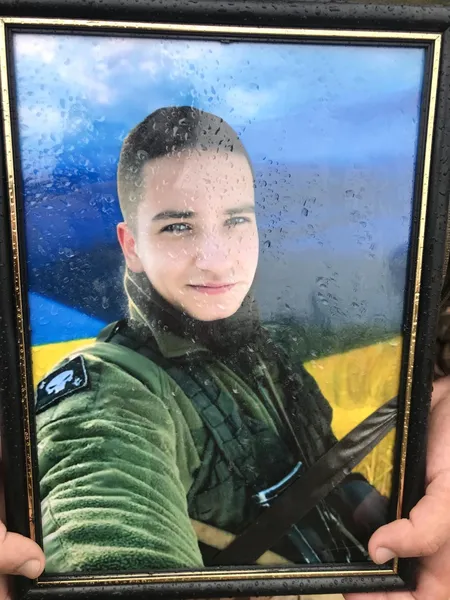На Волині попрощалися із Героєм Андрієм Шоломом (фото)