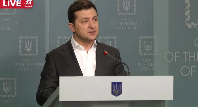 Володимир Зеленський закликає стати на захист своєї країни