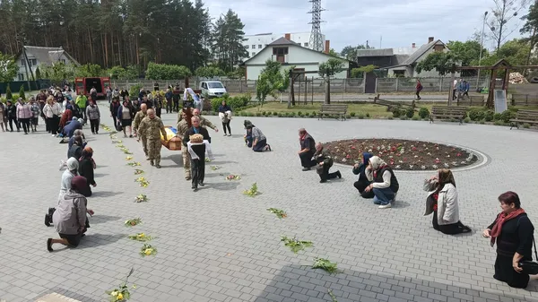 Рік вважався зниклим безвісти: на Волині попрощалися з воїном Миколою Максимчуком (фото)