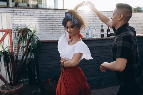 Lutsk Salsa Club: Сальса – це про стосунки чоловіка та жінки