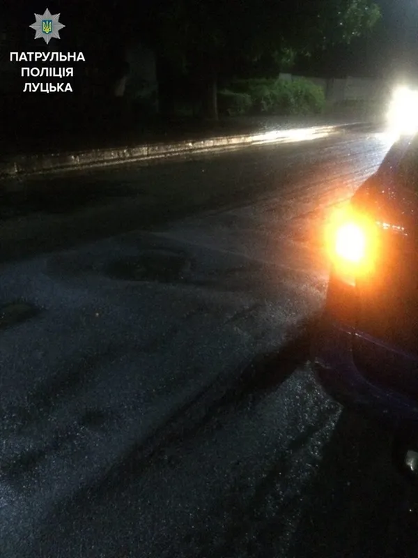 На Волині водії поскаржилися в поліцію на недбалість дорожніх ремонтників 