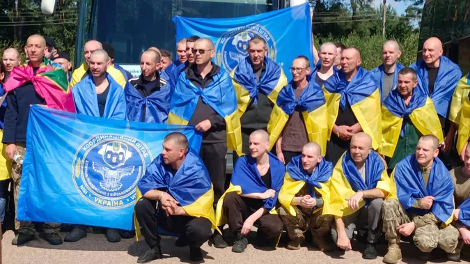 В Україну з полону РФ повернулися 84 українських громадян