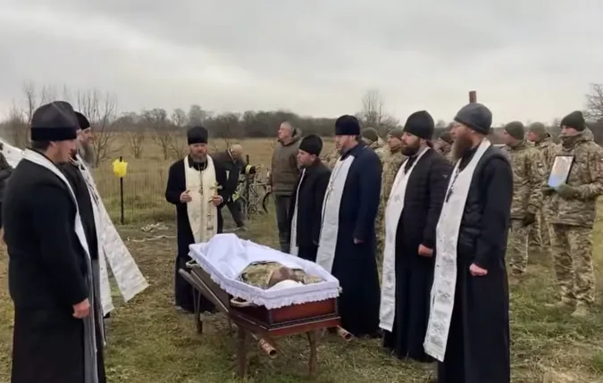 На Волині попрощалися із загиблим воїном Василем Янком (фото)