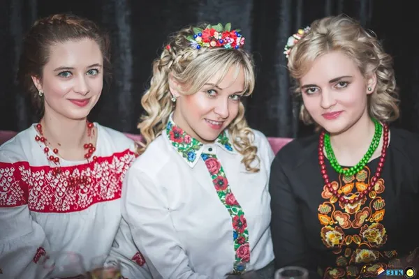 Азартні ігри, алкоголь та різдвяні олені: як відгуляли корпоративи луцькі підприємці
