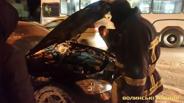 В поліції розповіли подробиці підпалу мерседеса депутата Козюри