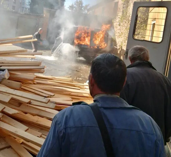 Обстріл Запорізької області: влучили у школу та будинки, є поранені