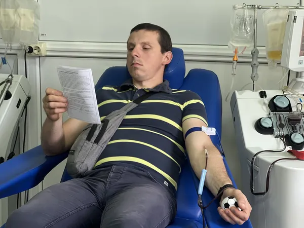 Працівники «Газмережі» здали понад 7 літрів крові для поранених воїнів (фото)