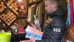 Підвали з сурогатом: у Луцьку накрили підпільний алкобізнес на 2 мільйони (фото)