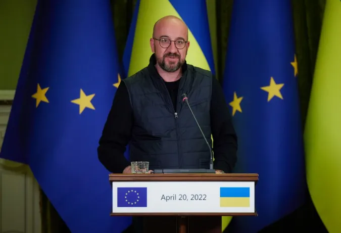 Євросоюз поставить Україні важке озброєння, – президент Євроради