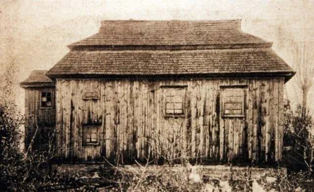 Храм луцьких караїмів на світлині 1910 року