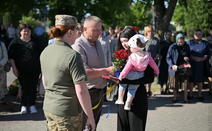 На Волині родинам загиблих Героїв вручили їхні посмертні нагороди (фото)