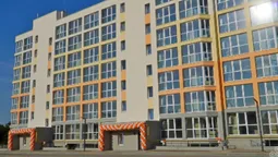 Семиповерхівка на 89 квартир: у Володимирі вікрили новий житловий комплекс (фото)
