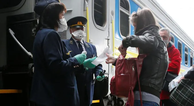 «Укрзалізниця» здійснить 5 спецрейсів та перевезе пасажирів із карантинних зон