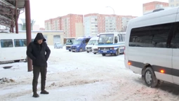 На луцькій автостанції – транспортний колапс: що там коїться (відео)