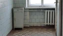 Амбулаторія у Луцьку руйнується через роки бездіяльності мерії (відео)