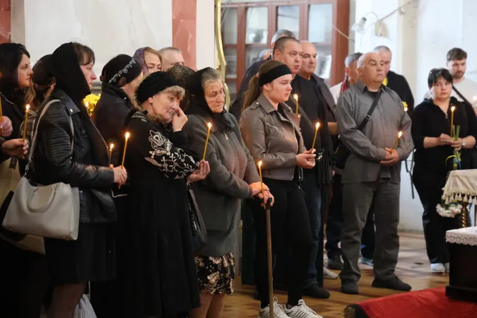 У Луцьку попрощались з Героєм Василем Зубчиком (фото)