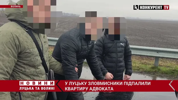 «В следующий раз предупреждать не будем»: у Луцьку підпалили квартиру тероборонівця (фото, відео)