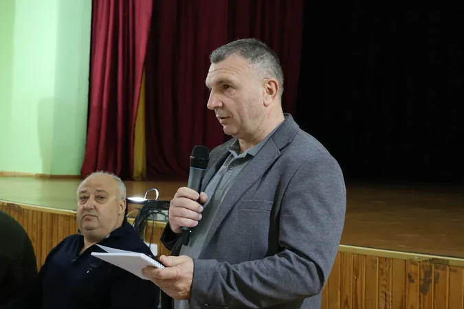 Леонід Гроголь