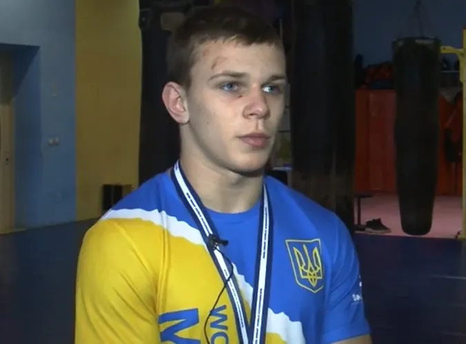 Волинянин Іван Пасич розповів, як став віцечемпіоном світу з ММА (відео)