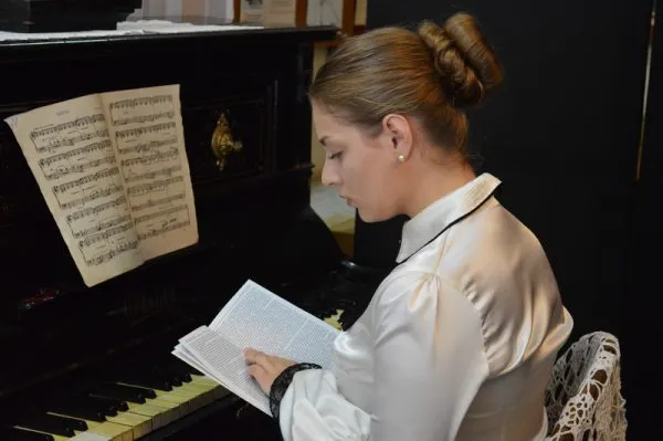 Піаніно XIX ст. фабрики Августа Стробля: віртуальні подорожі музеєм Ковеля (фото)