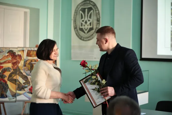 У Луцьку до Міжнародного дня музеїв нагородили працівників музейної сфери області (фото)