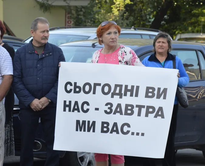 Підприємці зі Старого ринку написали сотні листів депутатам